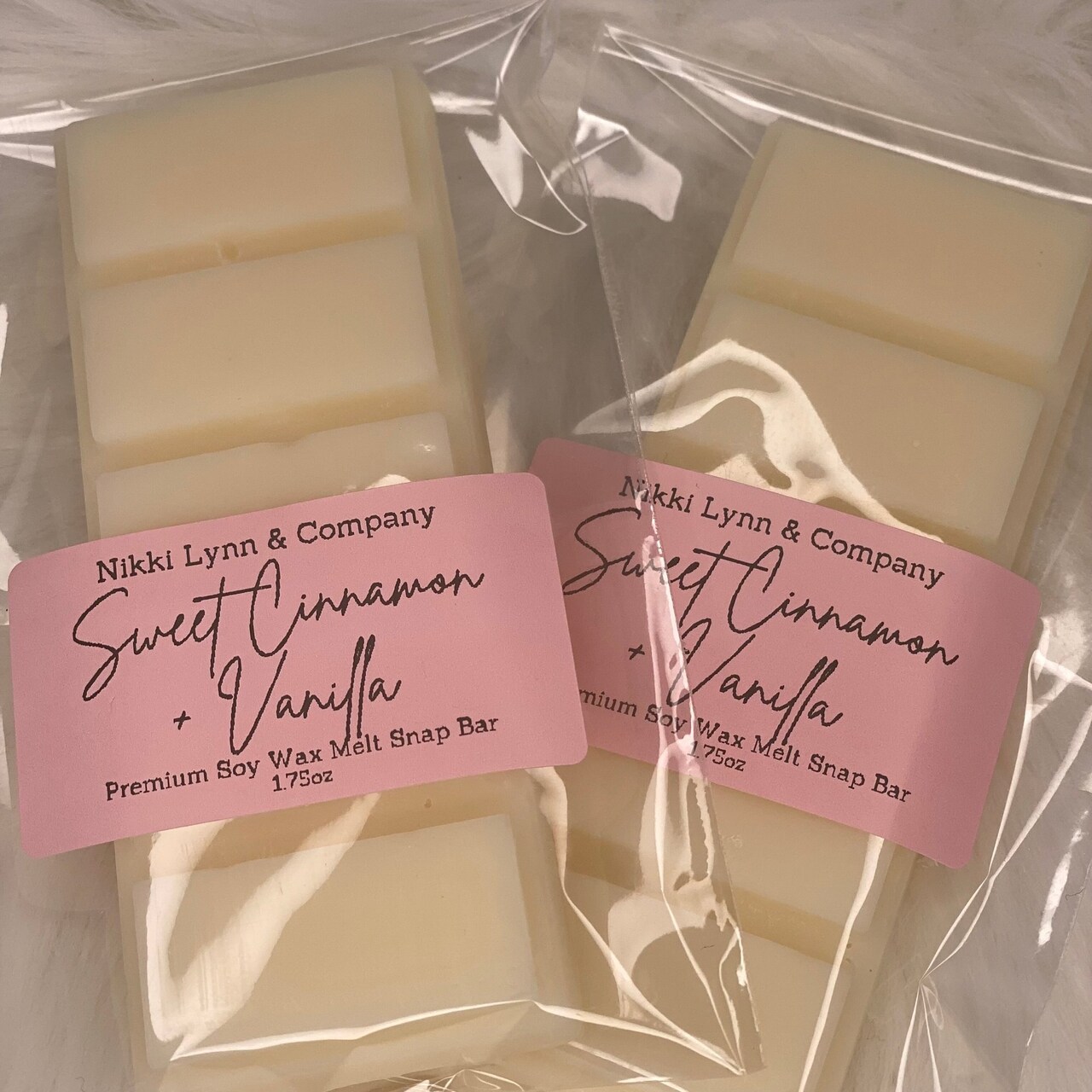 Edge Collections-Captivating Vanilla Cinnamon Wax Melts-6 pcs